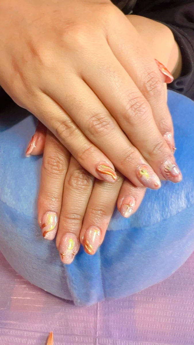 Diseño real de uñas de Lala Nails